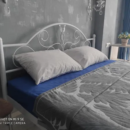 Apartment Апартаменты Возле Моря
